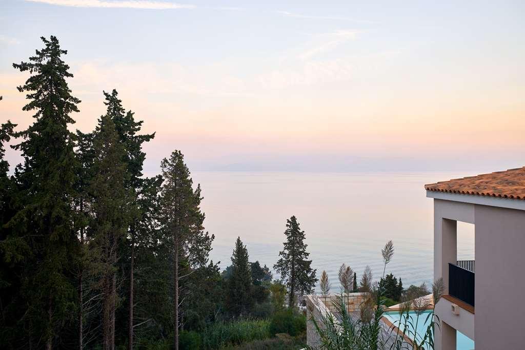 Hotel Angsana Corfu 5*