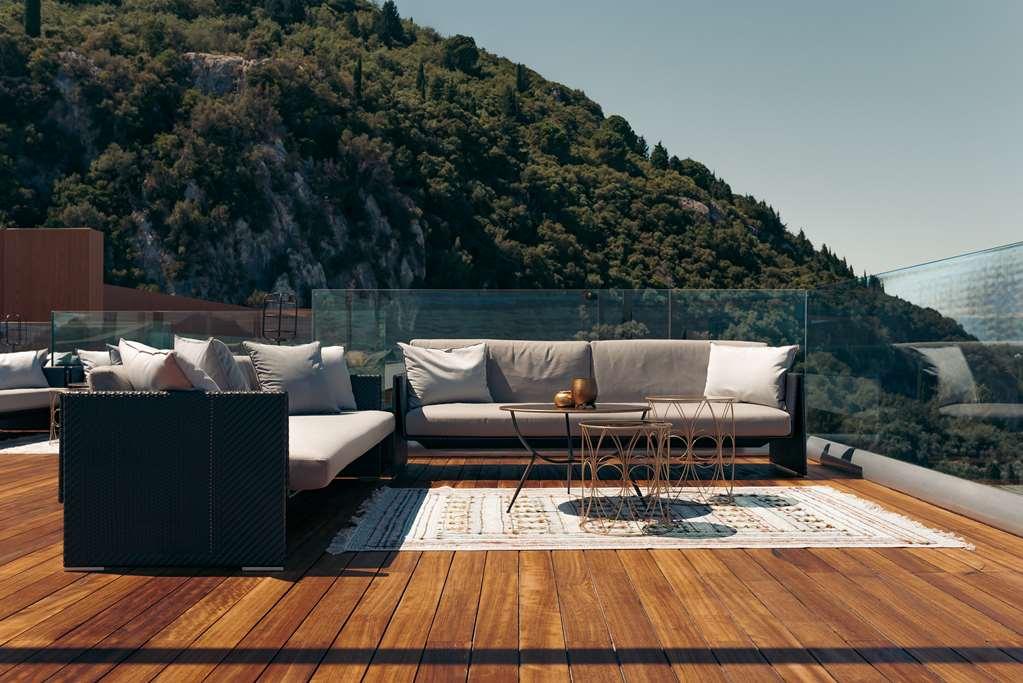 Hotel Angsana Corfu 5*